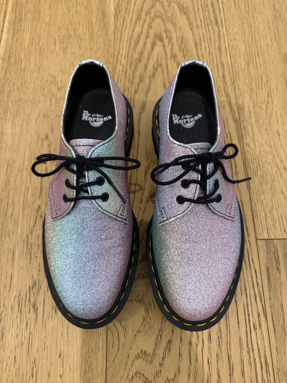 Dr. Martens Women's Iridescent Glitter 3-Eye Oxford - Silver Multi